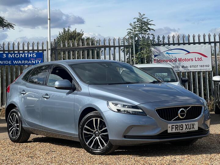 Volvo V40 2.0 D2 Momentum Edition Euro 6 (s/s) 5dr