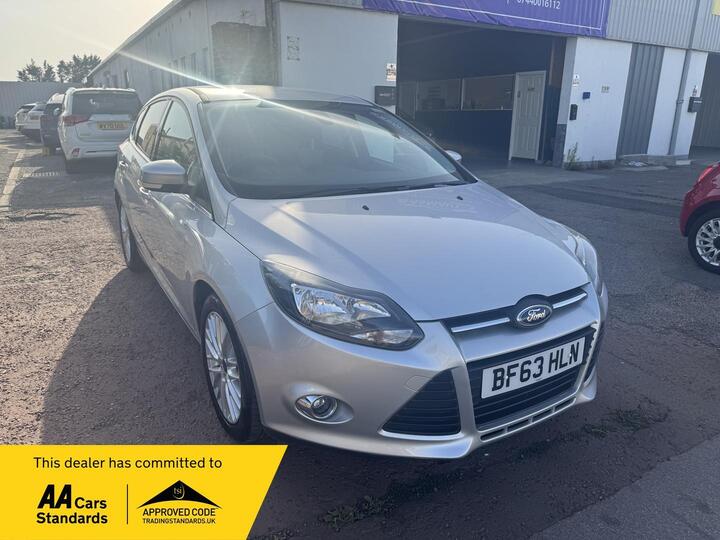 Ford Focus 1.6 Zetec Euro 5 5dr
