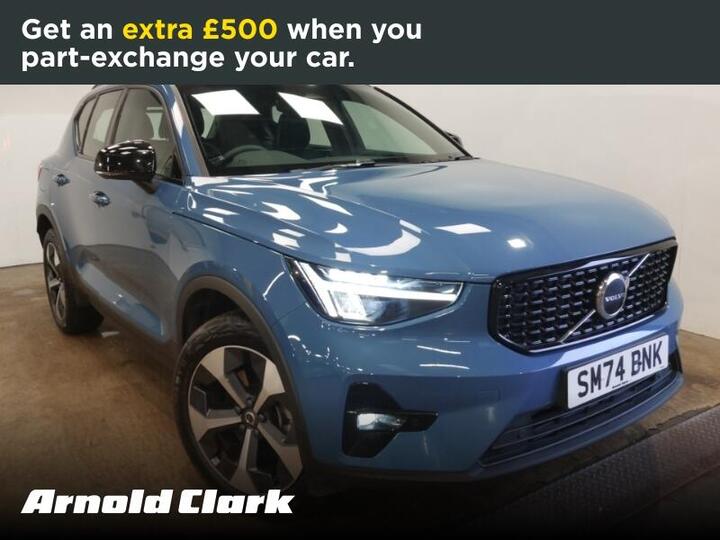 Volvo XC40 2.0 B3 MHEV Plus Dark DCT Auto Euro 6 (s/s) 5dr