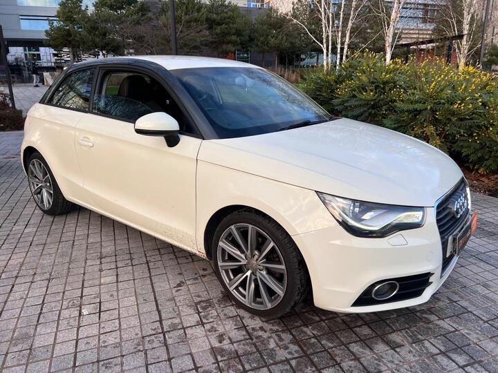 Audi A1 1.6 TDI S Line Sportback Euro 5 (s/s) 5dr