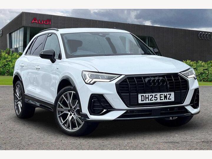 Audi Q3 1.5 TFSI CoD 35 Black Edition S Tronic Euro 6 (s/s) 5dr