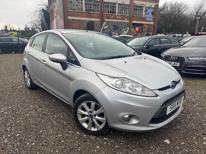 Ford Fiesta 1.25 Zetec 5dr Ford Fiesta 1.25 Zetec 5dr