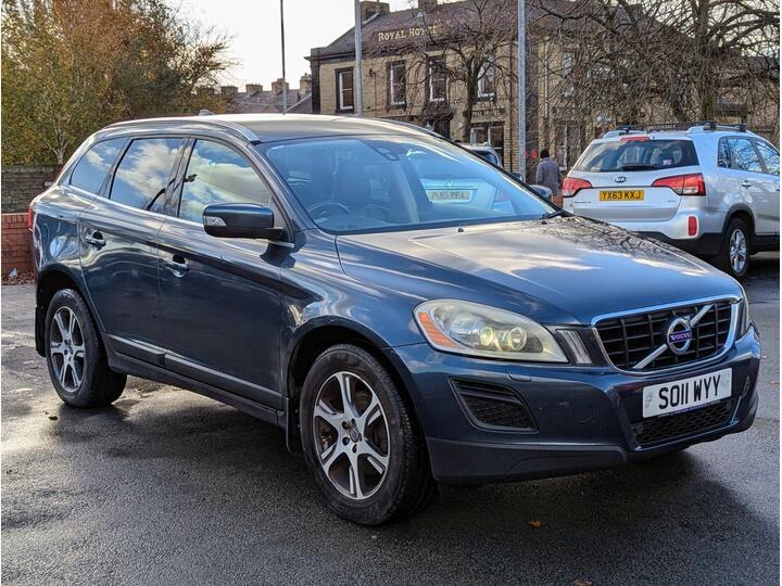 Volvo XC60 2.4 D5 SE Lux AWD Euro 5 5dr