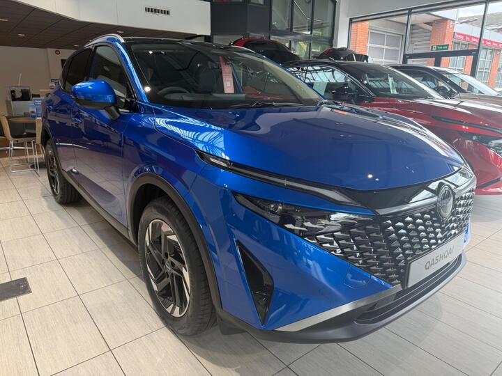 Nissan QASHQAI 1.3 DIG-T MHEV N-Connecta XTRON Euro 6 (s/s) 5dr