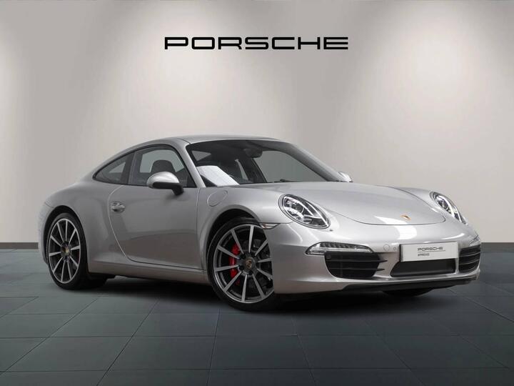 Porsche 911 3.8 991 Carrera S PDK Euro 5 (s/s) 2dr Porsche 911 3.8 991 Carrera S PDK Euro 5 (s/s) 2dr