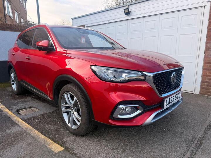 MG MG HS 1.5 T-GDI 16.6kWh Exclusive Auto Euro 6 (s/s) 5dr