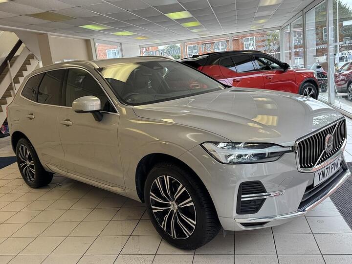 Volvo XC60 2.0 B4 MHEV Inscription Auto AWD Euro 6 (s/s) 5dr