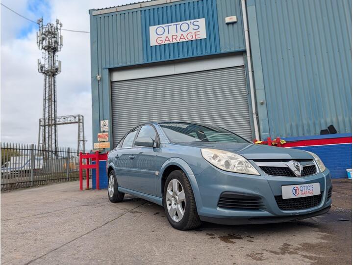 Vauxhall Vectra 1.8 VVT Exclusiv 5dr Vauxhall Vectra 1.8 VVT Exclusiv 5dr