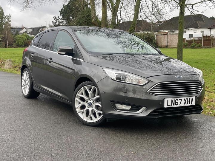 Ford Focus 1.0T EcoBoost Titanium X Euro 6 (s/s) 5dr
