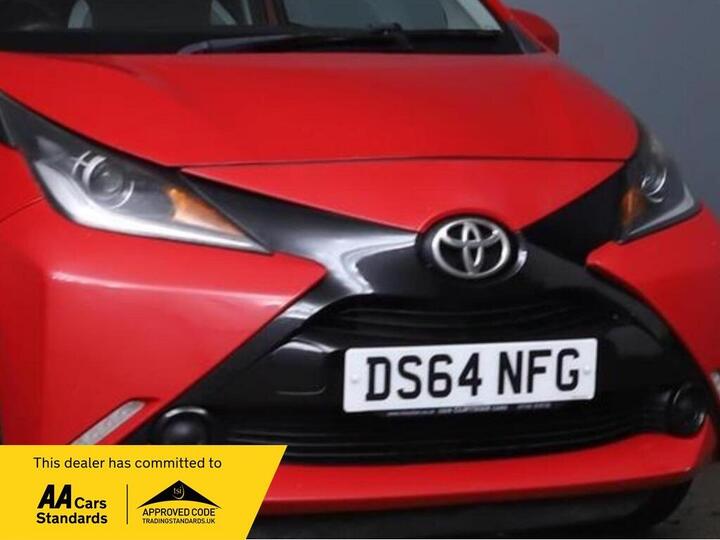 Toyota AYGO 1.0 VVT-i X-play Euro 5 5dr Euro 5