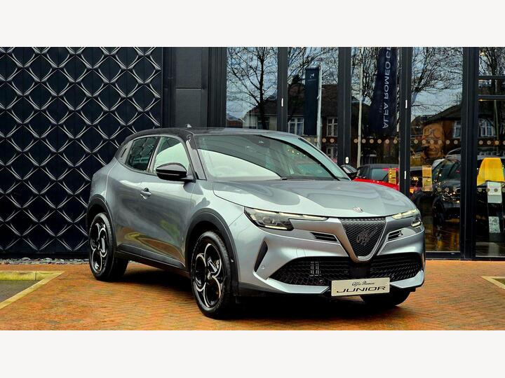 Alfa Romeo Junior 1.2 MHEV Ibrida E-DCT Euro 6 (s/s) 5dr
