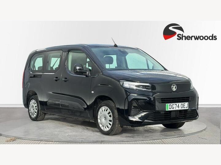 Vauxhall Combo Life Electric 52kWh Design XL MPV Auto 5dr (7.4kW Charger)