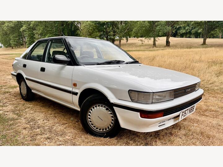 Toyota Corolla 1.3 GL 5dr