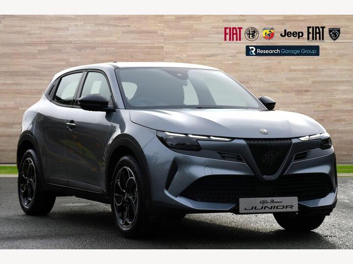 Alfa Romeo Junior 54kWh Elettrica Auto 5dr