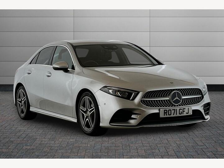 Mercedes-Benz A Class 2.0 A180d AMG Line (Premium) 8G-DCT Euro 6 (s/s) 4dr