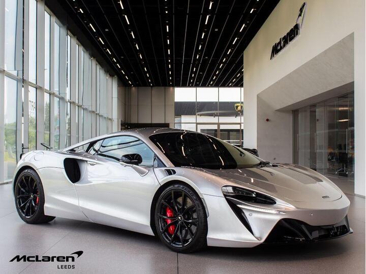McLaren Artura 3.0T V6 7.4kWh SSG Euro 6 (s/s) 2dr McLaren Artura 3.0T V6 7.4kWh SSG Euro 6 (s/s) 2dr