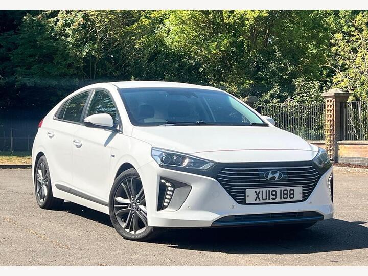Hyundai IONIQ 1.6 H-GDi 8.9kWh Premium SE DCT Euro 6 (s/s) 5dr