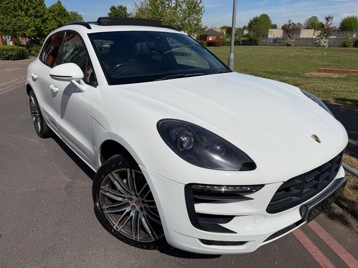 Porsche Macan 2.0T PDK 4WD Euro 6 (s/s) 5dr Porsche Macan 2.0T PDK 4WD Euro 6 (s/s) 5dr