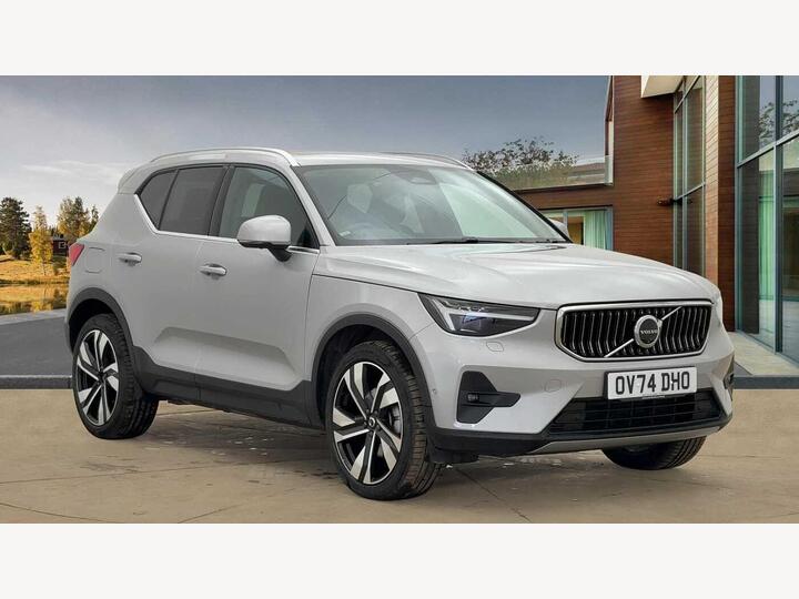 Volvo XC40 2.0 B3 MHEV Ultra Bright DCT Auto Euro 6 (s/s) 5dr