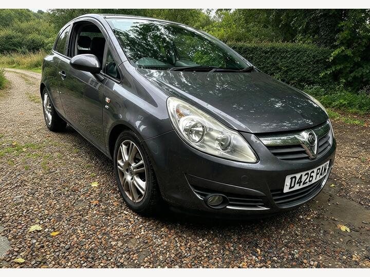 Vauxhall Corsa 1.4i 16v SE 3dr (a/c)