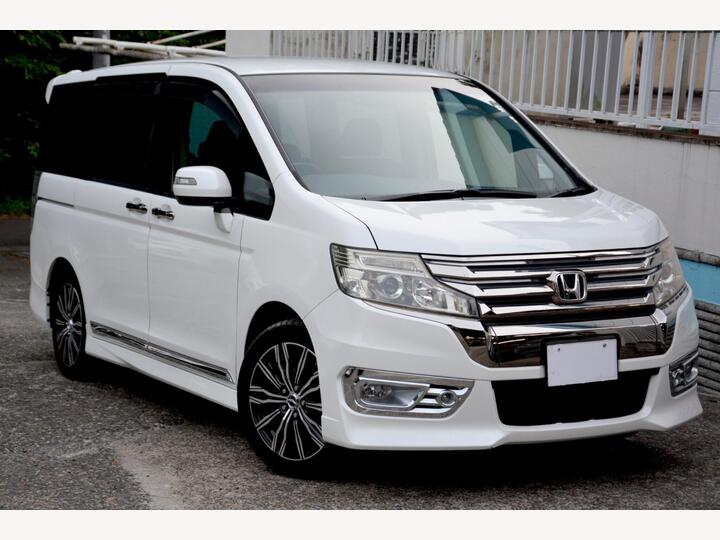 Honda Stepwagon 2.0 Spada Z Cool Spirit - Eight Seater