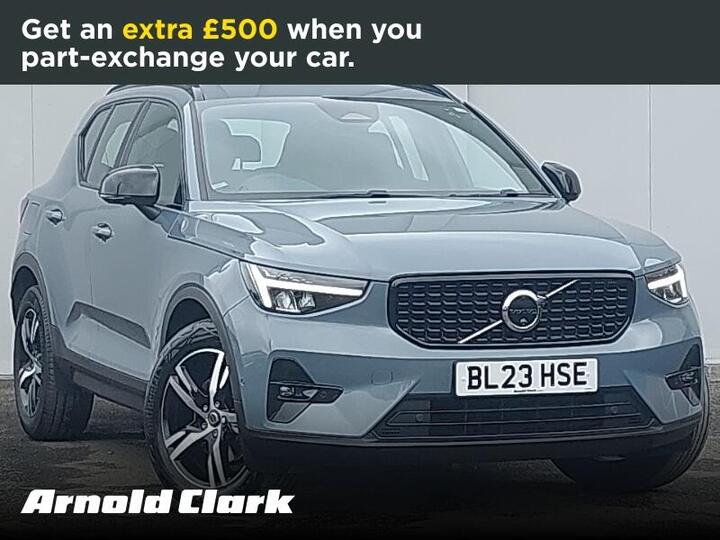 Volvo XC40 2.0 B3 MHEV Plus Dark DCT Auto Euro 6 (s/s) 5dr