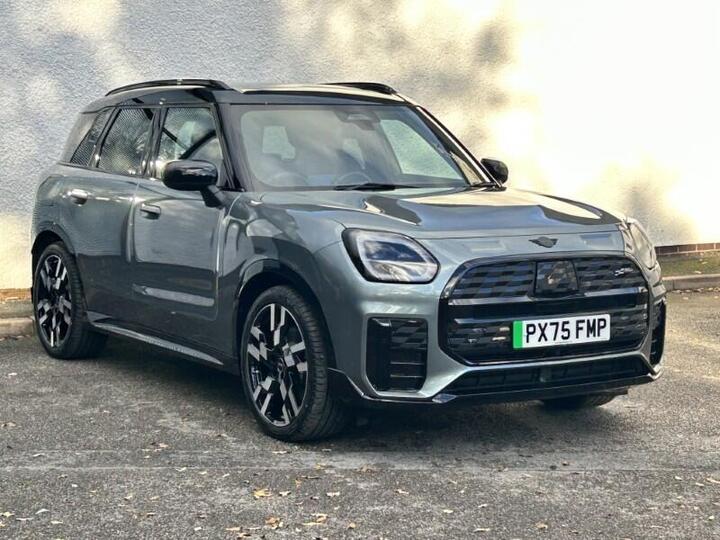 MINI Countryman SE 66.5kWh Sport Auto ALL4 5dr