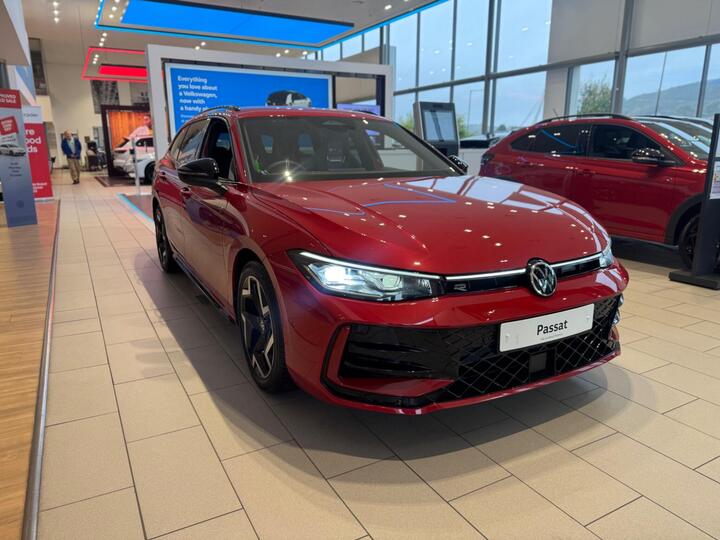 Volkswagen Passat 1.5 ETSI MHEV R-Line DSG Euro 6 (s/s) 5dr