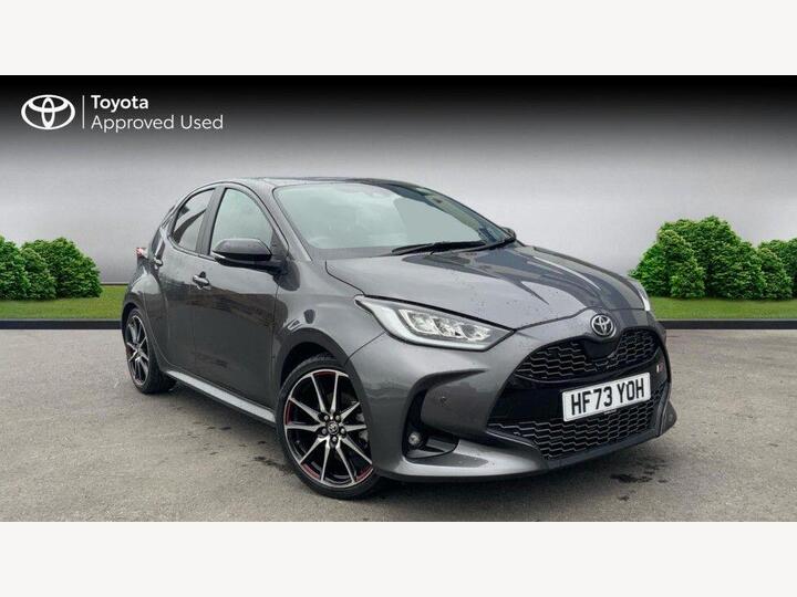 Toyota Yaris 1.5 VVT-h GR SPORT E-CVT Euro 6 (s/s) 5dr