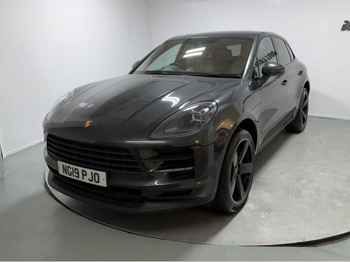 Porsche Macan 2.0T PDK 4WD Euro 6 (s/s) 5dr