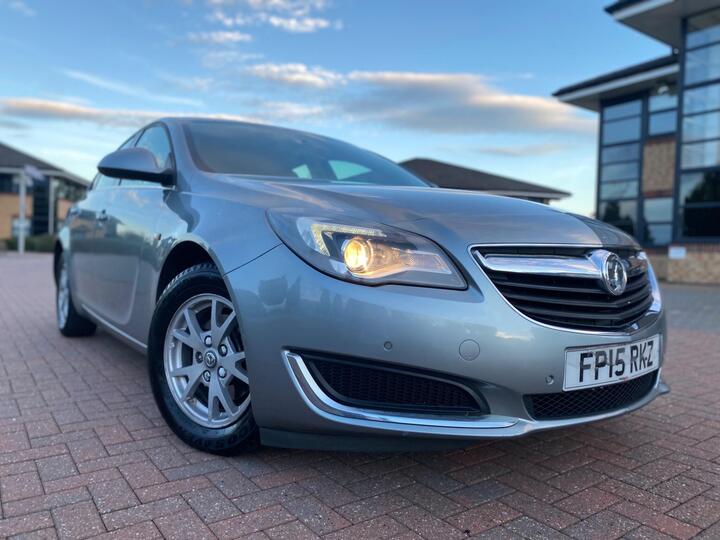 Vauxhall Insignia 2.0 CDTi EcoFLEX Design Euro 5 (s/s) 5dr