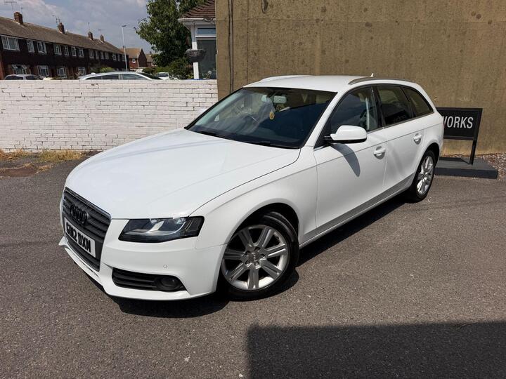 Audi A4 Avant 2.0 TDI Technik Euro 5 (s/s) 5dr