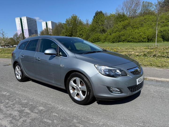 Vauxhall Astra 2.0 CDTi EcoFLEX SRi Sports Tourer Euro 5 (s/s) 5dr