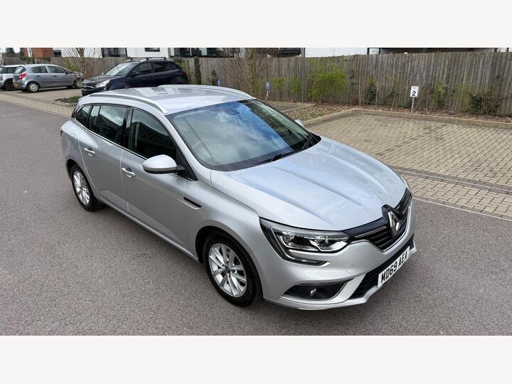 Renault Megane 1.3 TCe Play Sport Tourer Euro 6 (s/s) 5dr Renault Megane 1.3 TCe Play Sport Tourer Euro 6 (s/s) 5dr