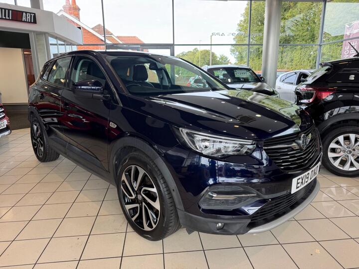 Vauxhall Grandland X 1.2 Turbo Elite Nav Auto Euro 6 (s/s) 5dr