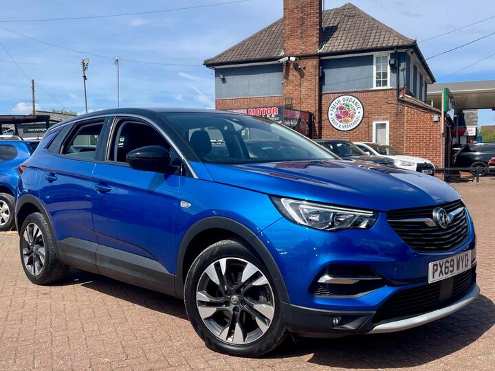 Vauxhall Grandland X 1.2 Turbo Sport Nav Euro 6 (s/s) 5dr