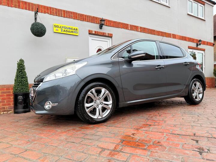 Peugeot 208 1.6 E-HDi Allure Euro 5 (s/s) 5dr