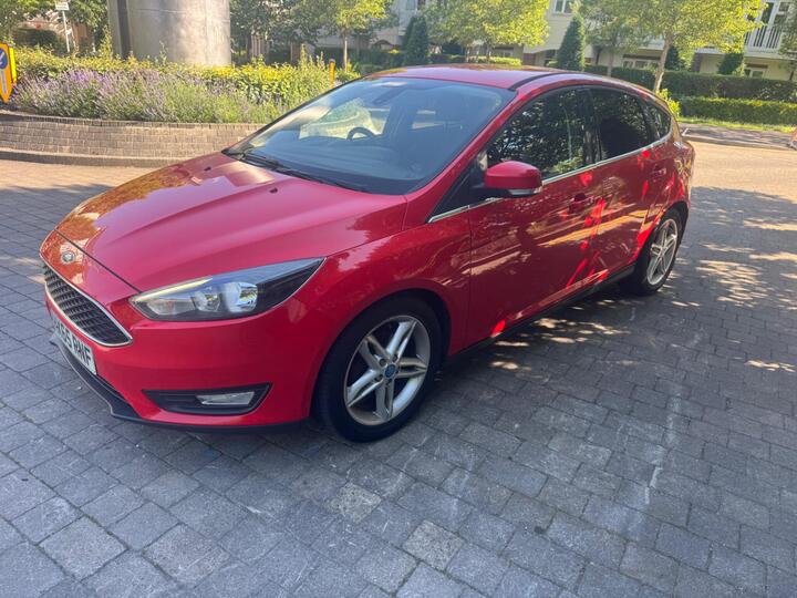 Ford Focus 1.0T EcoBoost Zetec Euro 6 (s/s) 5dr