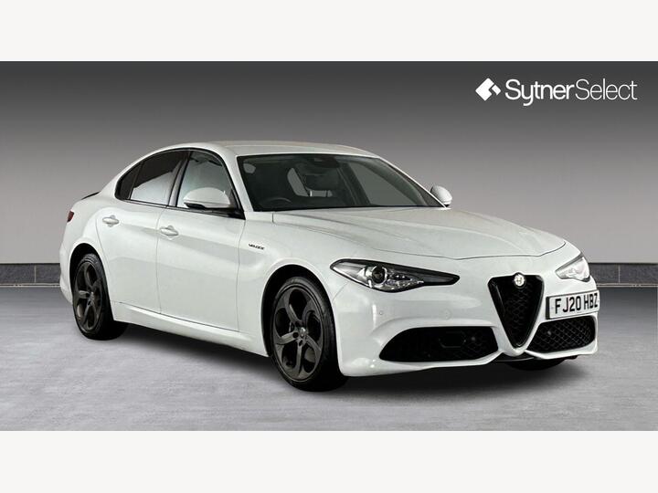 Alfa Romeo Giulia 2.0T Veloce Auto Euro 6 (s/s) 4dr Alfa Romeo Giulia 2.0T Veloce Auto Euro 6 (s/s) 4dr