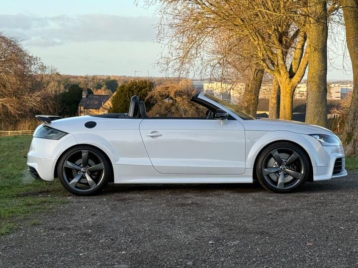 Audi TT RS 2.5 TFSI Roadster Quattro Euro 5 2dr
