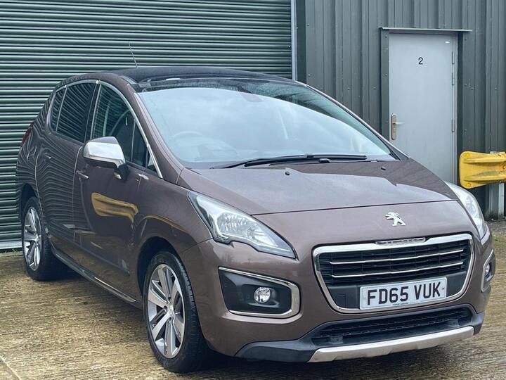 Peugeot 3008 1.6 BlueHDi Allure ETG Euro 6 (s/s) 5dr Peugeot 3008 1.6 BlueHDi Allure ETG Euro 6 (s/s) 5dr