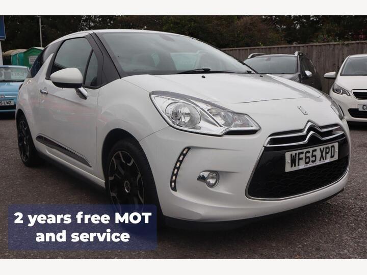 DS AUTOMOBILES DS 3 1.2 PureTech DStyle Euro 6 (s/s) 3dr DS AUTOMOBILES DS 3 1.2 PureTech DStyle Euro 6 (s/s) 3dr