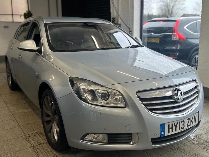 Vauxhall Insignia 2.0 CDTi EcoFLEX Elite Nav Sports Tourer Euro 5 (s/s) 5dr