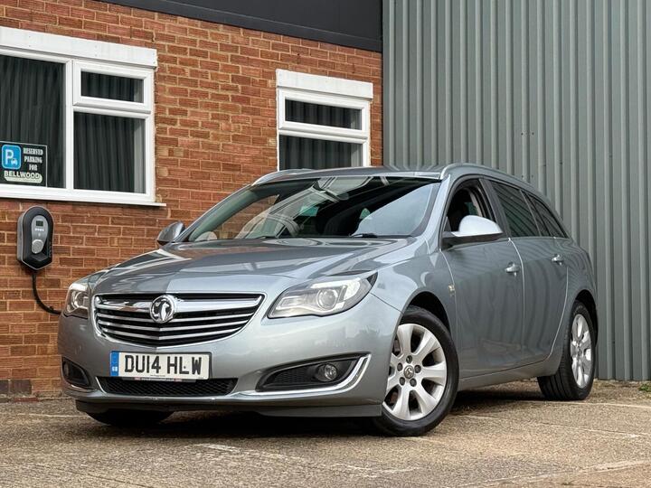 Vauxhall Insignia 2.0 CDTi EcoFLEX SRi Nav Sports Tourer Euro 5 (s/s) 5dr