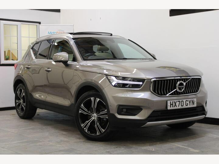 Volvo XC40 2.0 B4 MHEV Inscription Pro Auto Euro 6 (s/s) 5dr