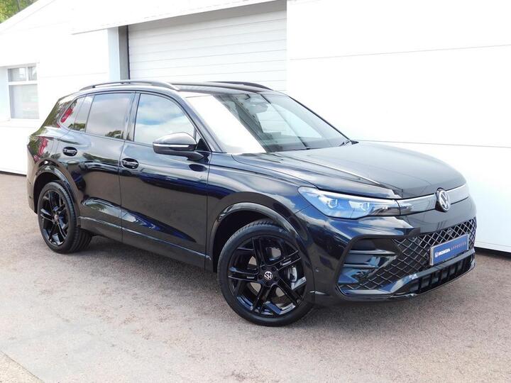 Volkswagen Tiguan 2.0 TDI R-Line DSG Euro 6 (s/s) 5dr