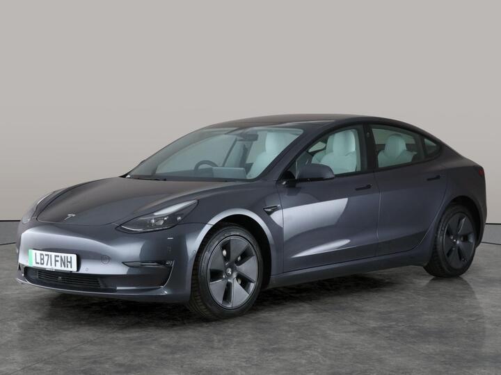 Tesla Model 3 (Dual Motor) Long Range Auto 4WDE 4dr