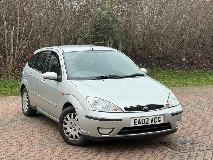 Ford Focus 1.6i 16v Ghia 5dr