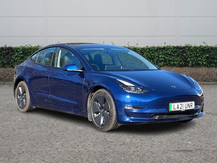 Tesla Model 3 (Dual Motor) Long Range Auto 4WDE 4dr