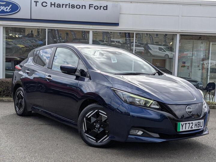 Nissan LEAF 39kWh Acenta Auto 5dr